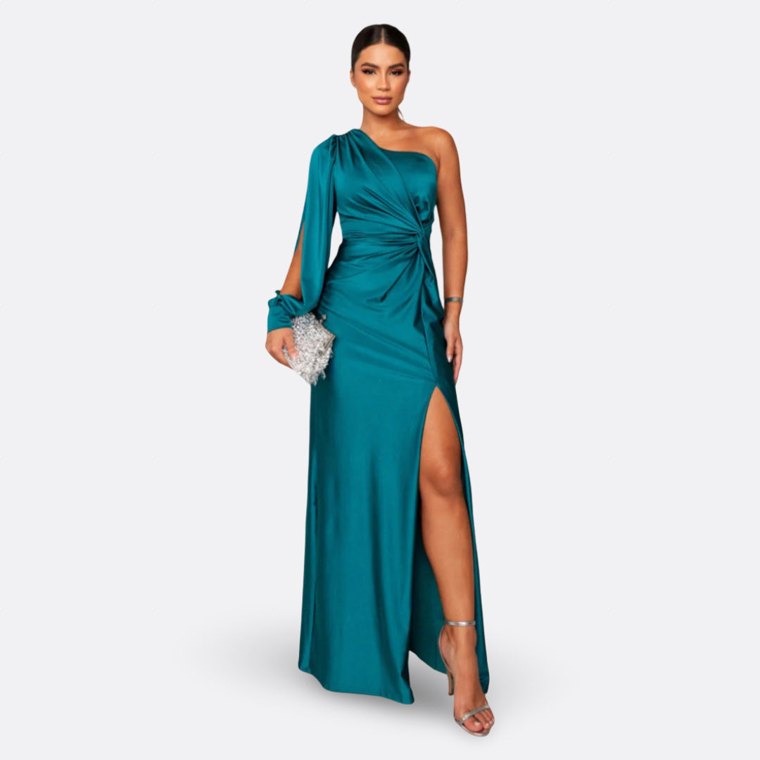 Caetana – Vestido Longo Assimétrico com Drapeado