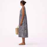 Marta - Vestido Fluido com Padrão Floral Silvestre