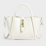 Alicia - Mala em pele