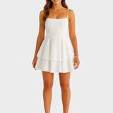 Alice - Mini vestido sem costas com alças com laço e saia em camadas