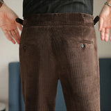 Cassiano – Calças Premium em Veludo Canelado