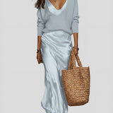 Alice - Vestido Acetinado com Camisola